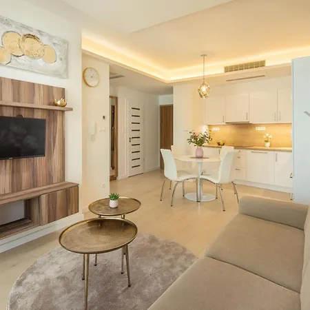 Carbona - Relax, Sissi