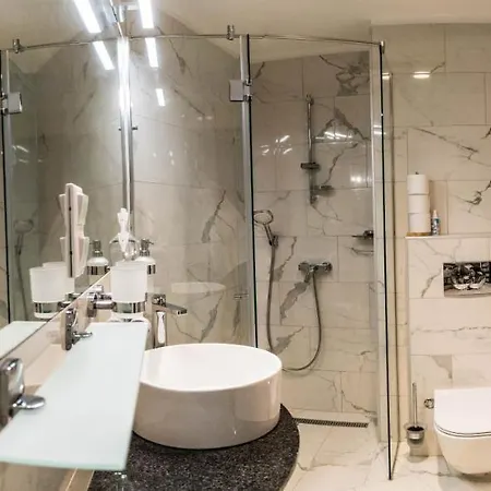 Carbona - Relax, Sissi *