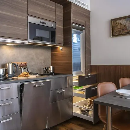 Carbona - Relax, Sissi *