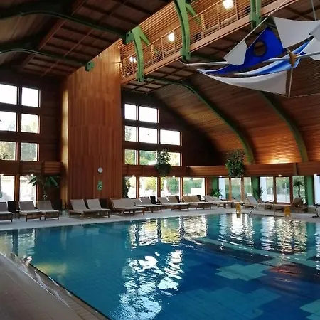 Carbona - Relax, Sissi Hévíz