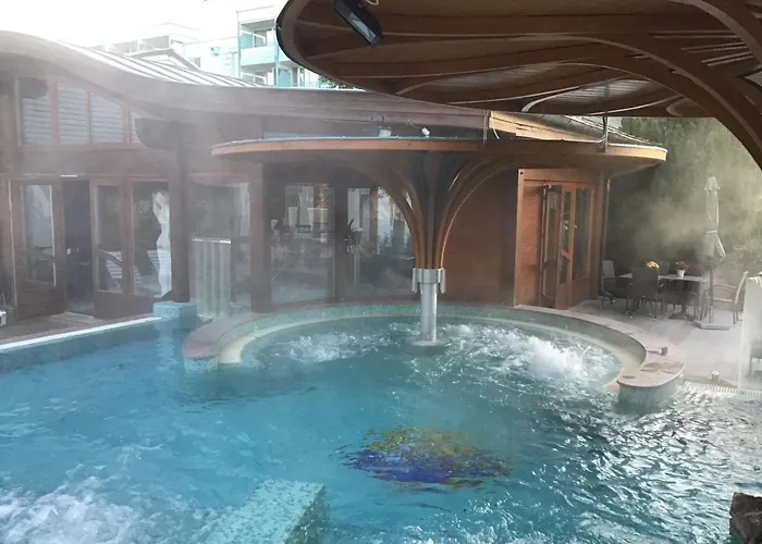 Carbona - Relax, Sissi Hévíz