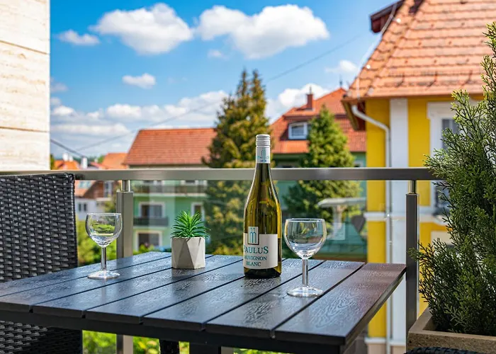 Carbona - Relax, Sissi * Hévíz